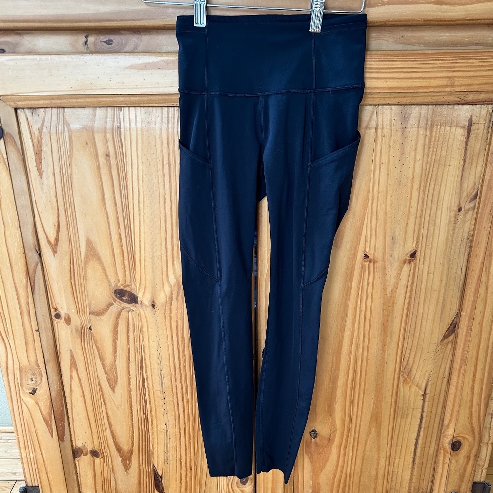 Lululemon Leggings High Rise‎ Side Pockets Storage along Waist Band Black Sz 2
